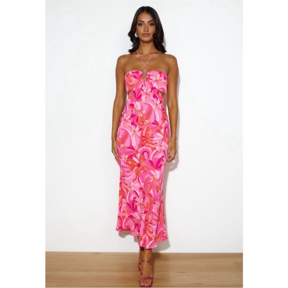 Hello Molly Summer Mood Vibrant Pink Retro Floral Dress